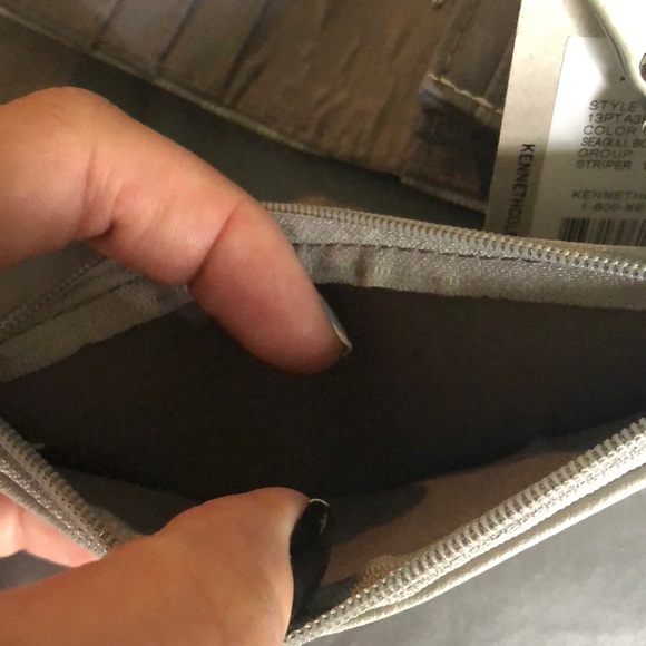 *SOLD on Ebay* Kenneth Cole Reaction Wallet - Picture 8 of 8